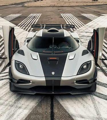 Is This The World’s Fastest Car – The Koenigsegg One:1