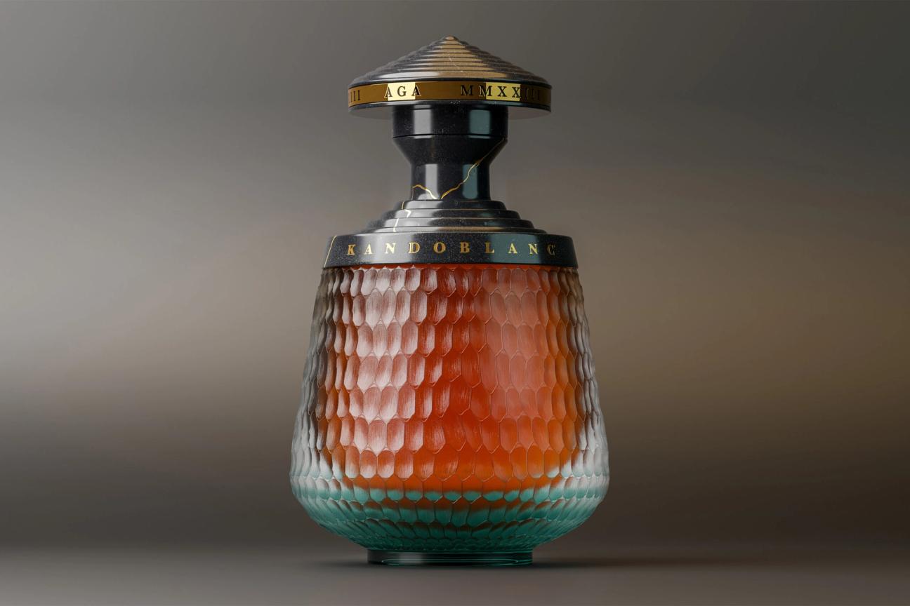 AGA by Kandoblanc, in a bottle designed with Japanese aesthetics and Italian craftsmanship