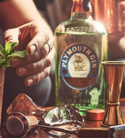 Cocktail of the Week: The Plymouth Gin Pennant