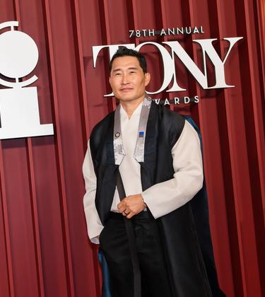 The 2025 Tony Awards brought out big names and brilliant outfits