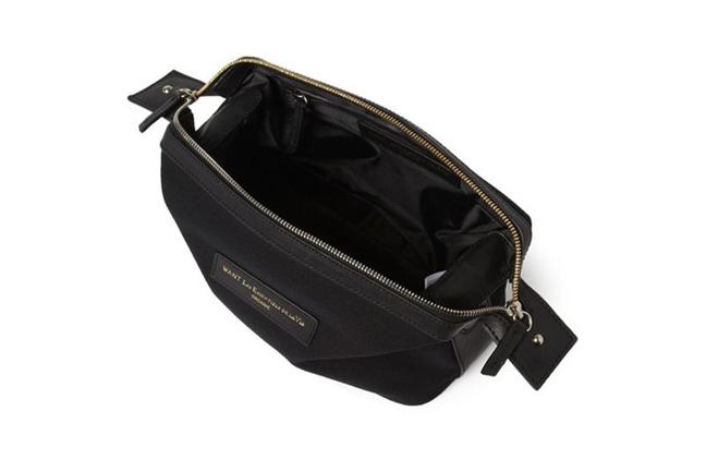 summerwashbag-thegentlemansjournal