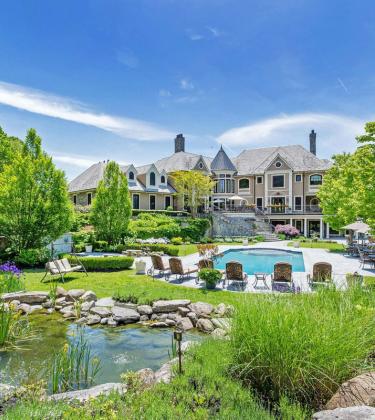 Step inside Jordan Belfort’s $10 million mansion from The Wolf Of Wall Street