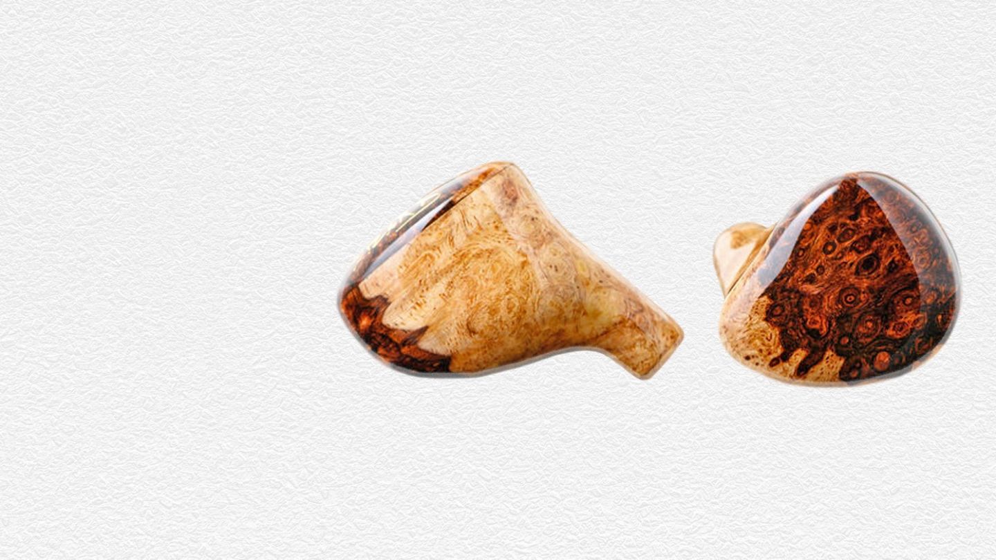 Editor’s Picks: Wooden Earphones, Cambridge Satchel and BSA Motorcycle