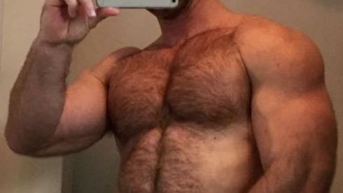 The dating profile pictures to avoid