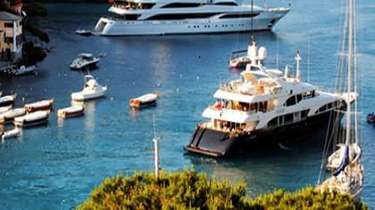 3 of the best luxury yacht charters