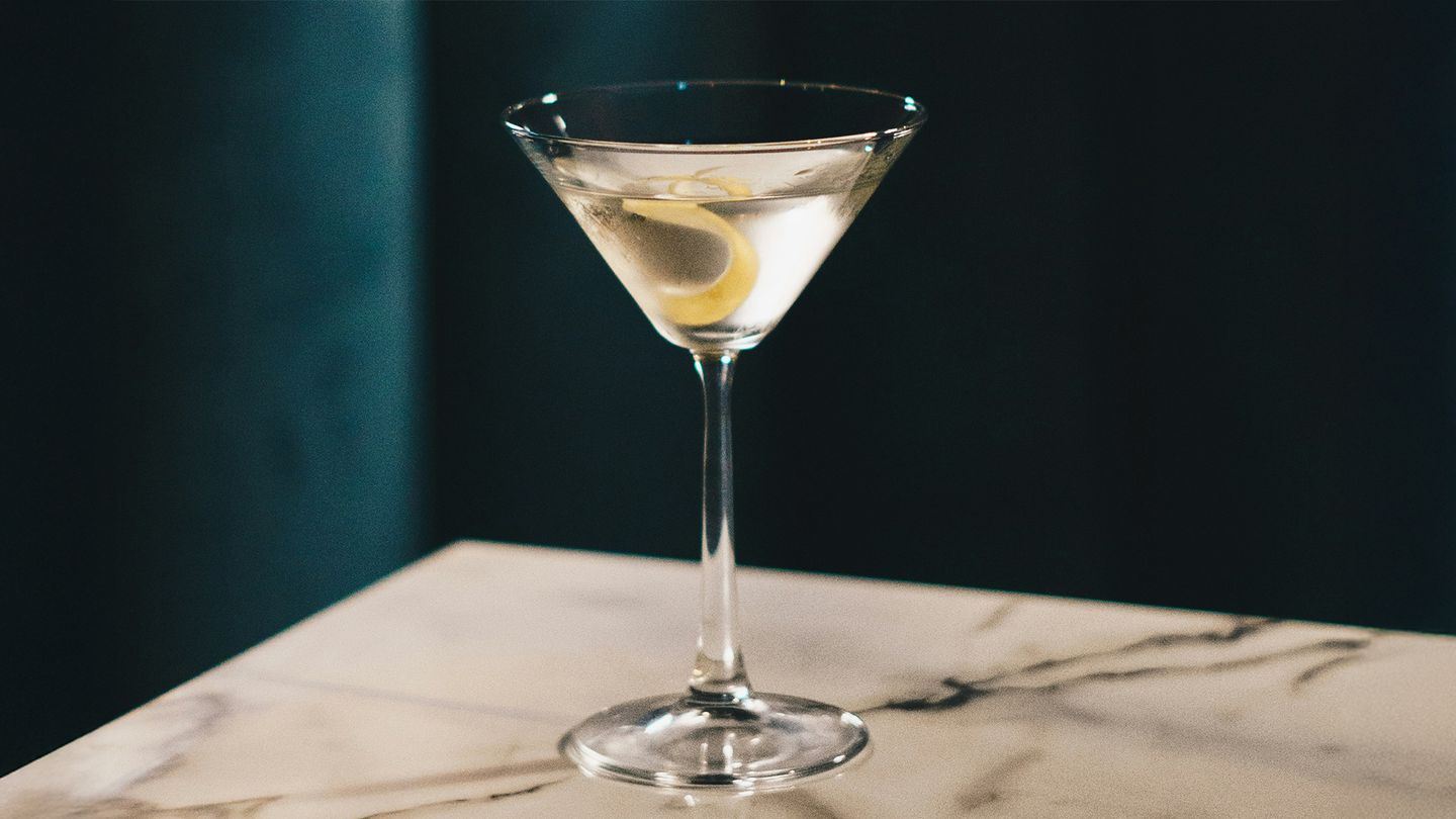 5 essential gin cocktail recipes to practice and perfect