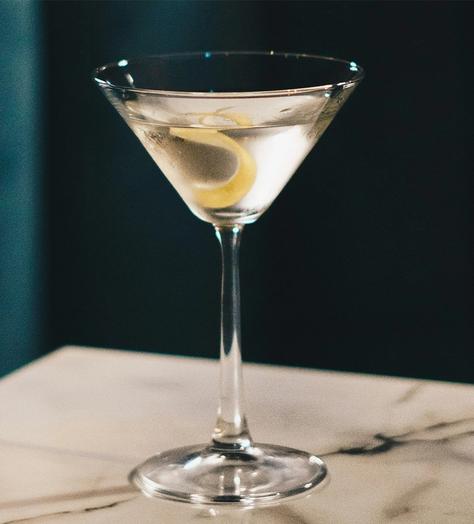 5 essential gin cocktail recipes to practice and perfect