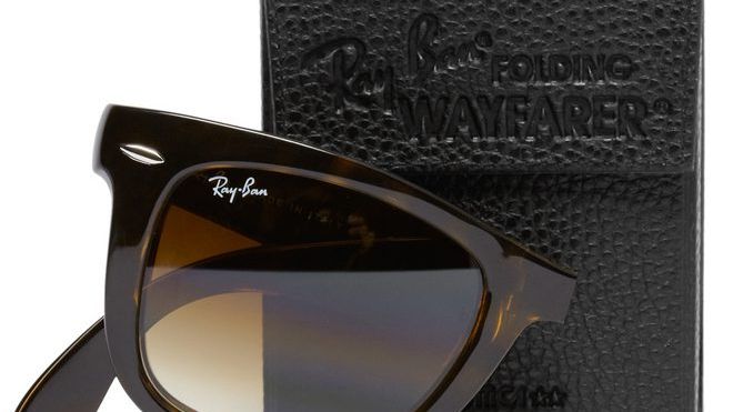We Like – Ray-Ban Folding Wayfarer Sunglasses