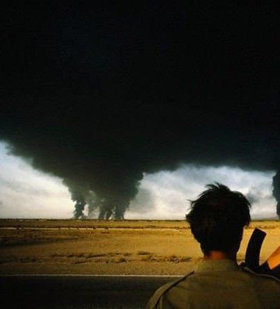 27 unbelievable photos of historic moments that will give you some perspective