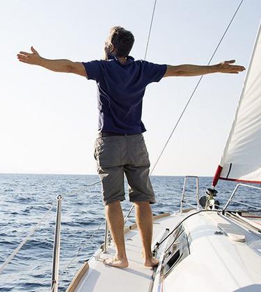 10 tips for travelling like a true gentleman this winter