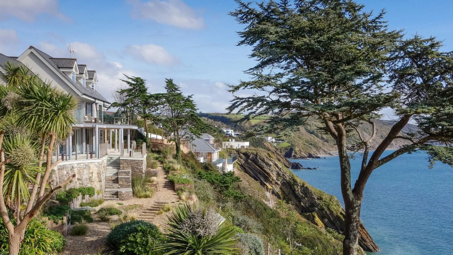 5 incredible British coastal homes (that’ll make you want to pack up and head to the sea)