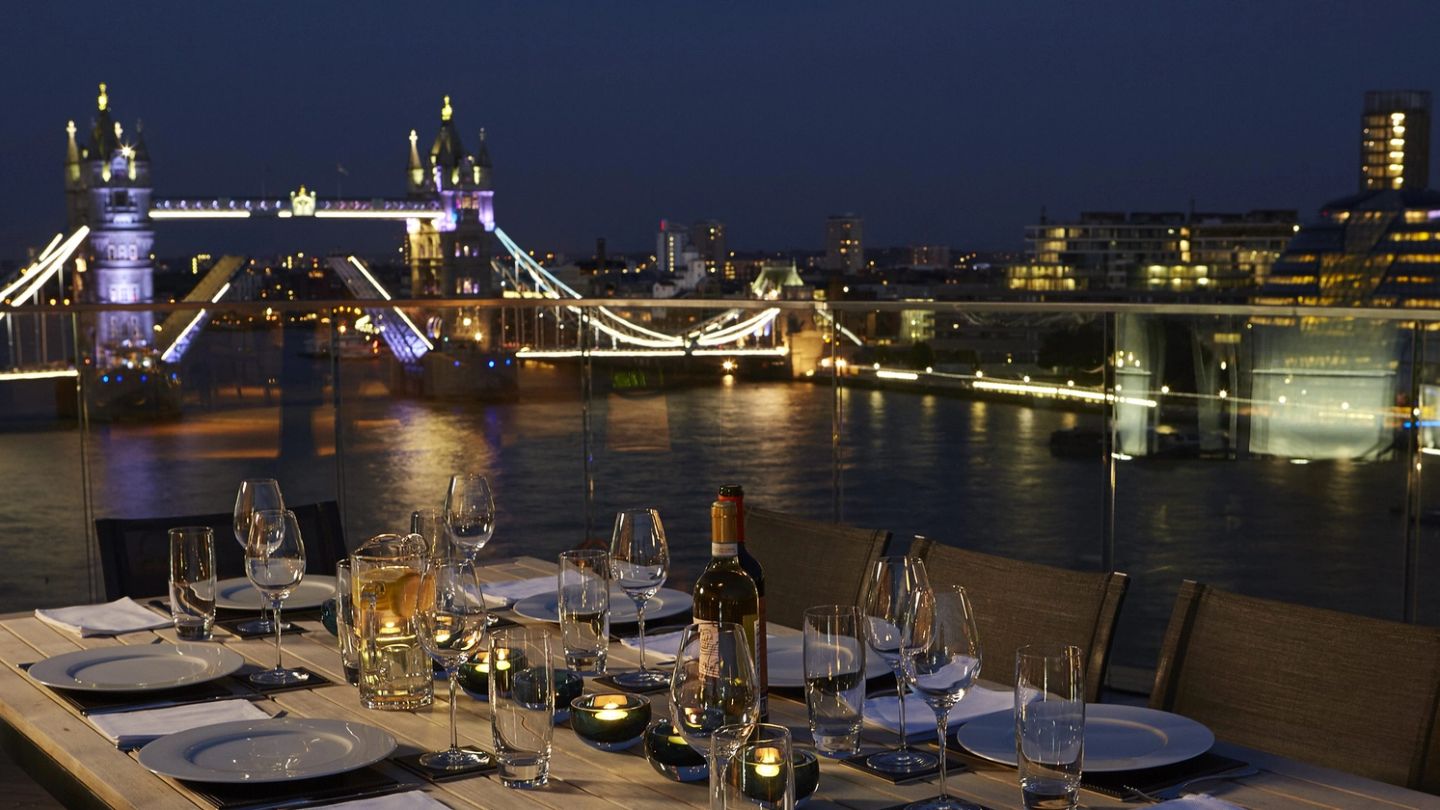 By Tower Bridge, this 5-star penthouse boasts the best views of London