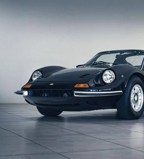 Black Ferrari Dino 246