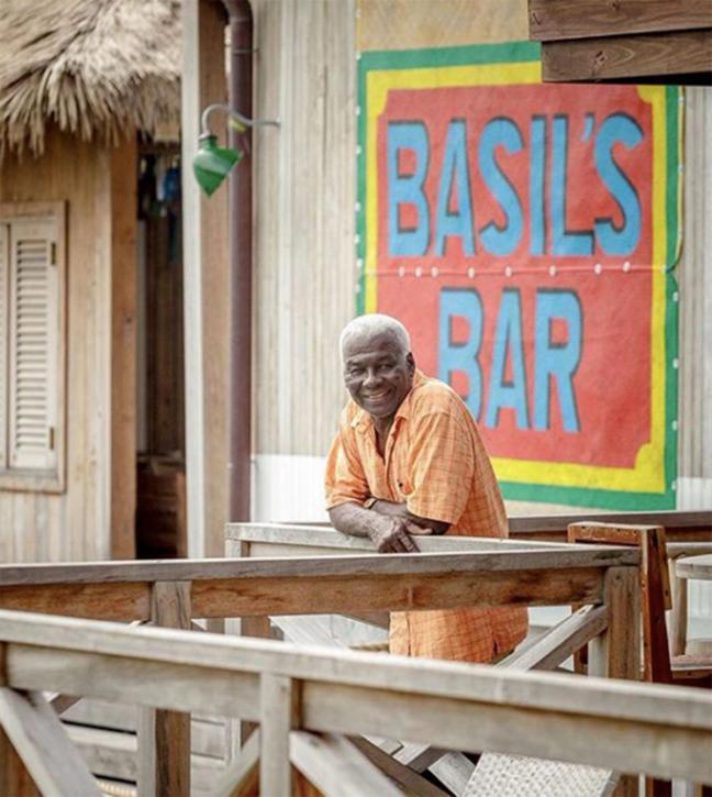 basils bar