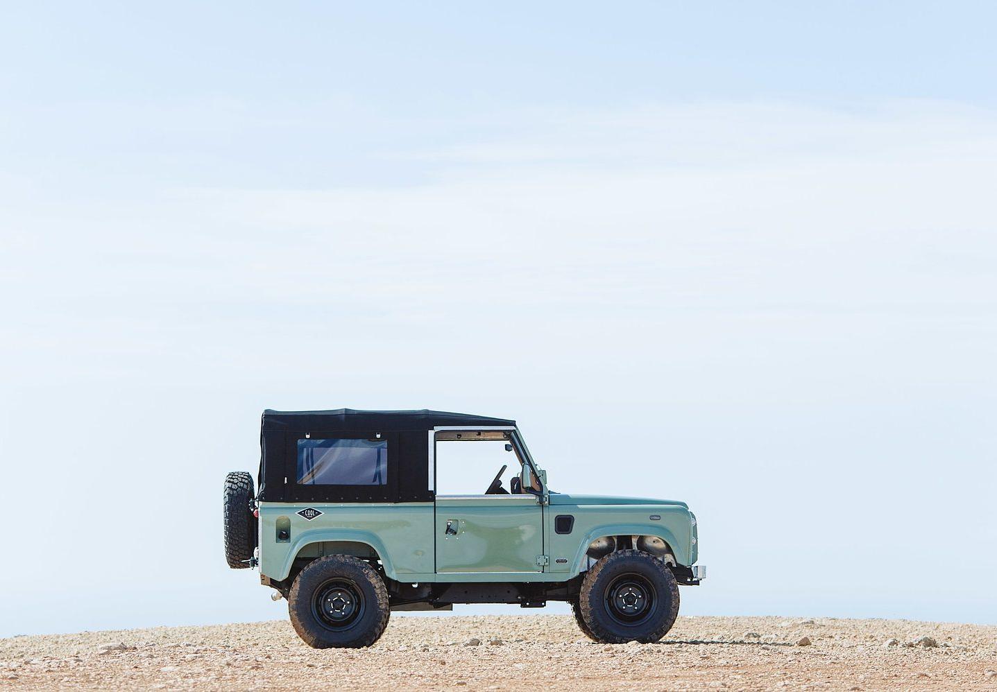 Reborn: the beautiful vintage Defender is back | Gentleman's Journal ...