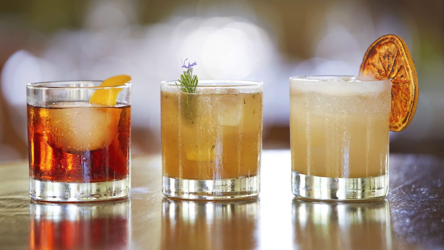 50 cocktails every gentleman should try