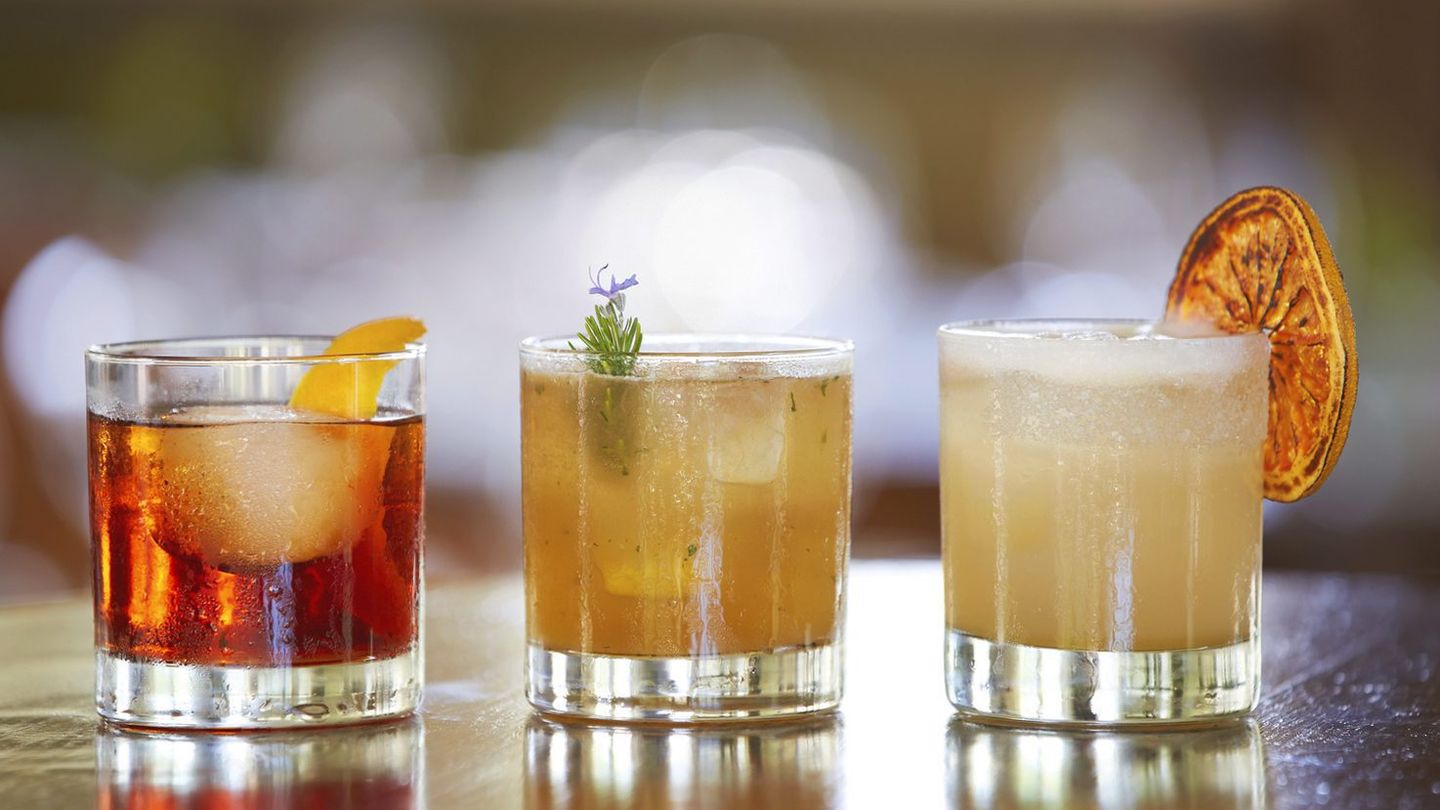 50 cocktails every gentleman should try