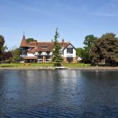 West Court, Fisheries Road, Bray