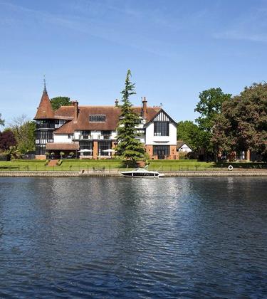 6 of the best properties on the River Thames