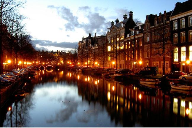 Channel_Amsterdam