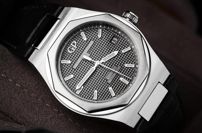 girard-perregaux-laureato-silver