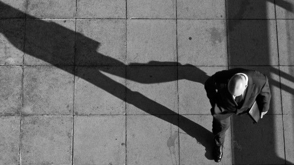 The UK has ended the cap on bankers bonuses, what does that mean?