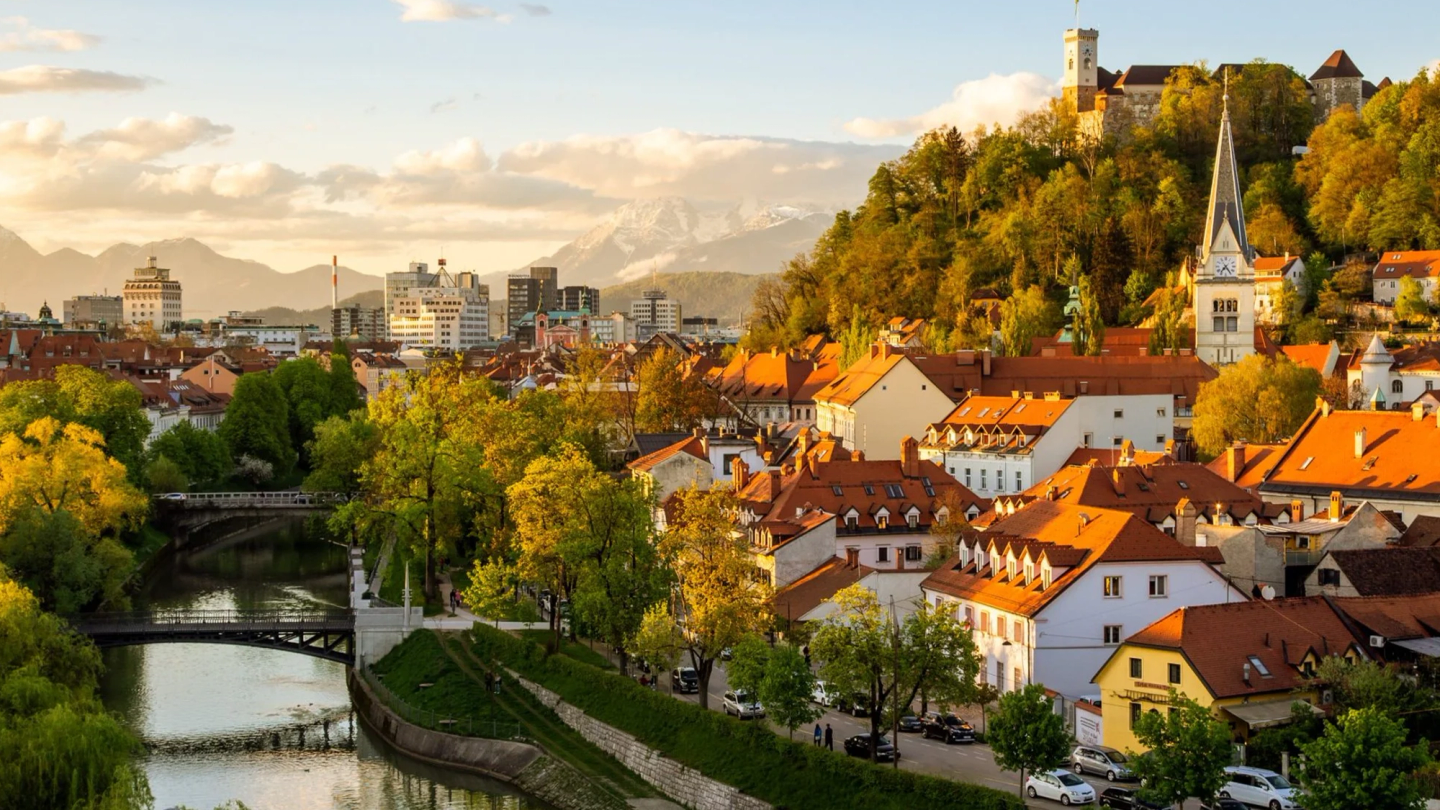 10 city breaks to take this spring