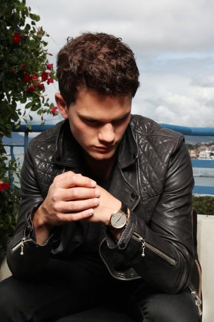 Jeremy Irvine 1