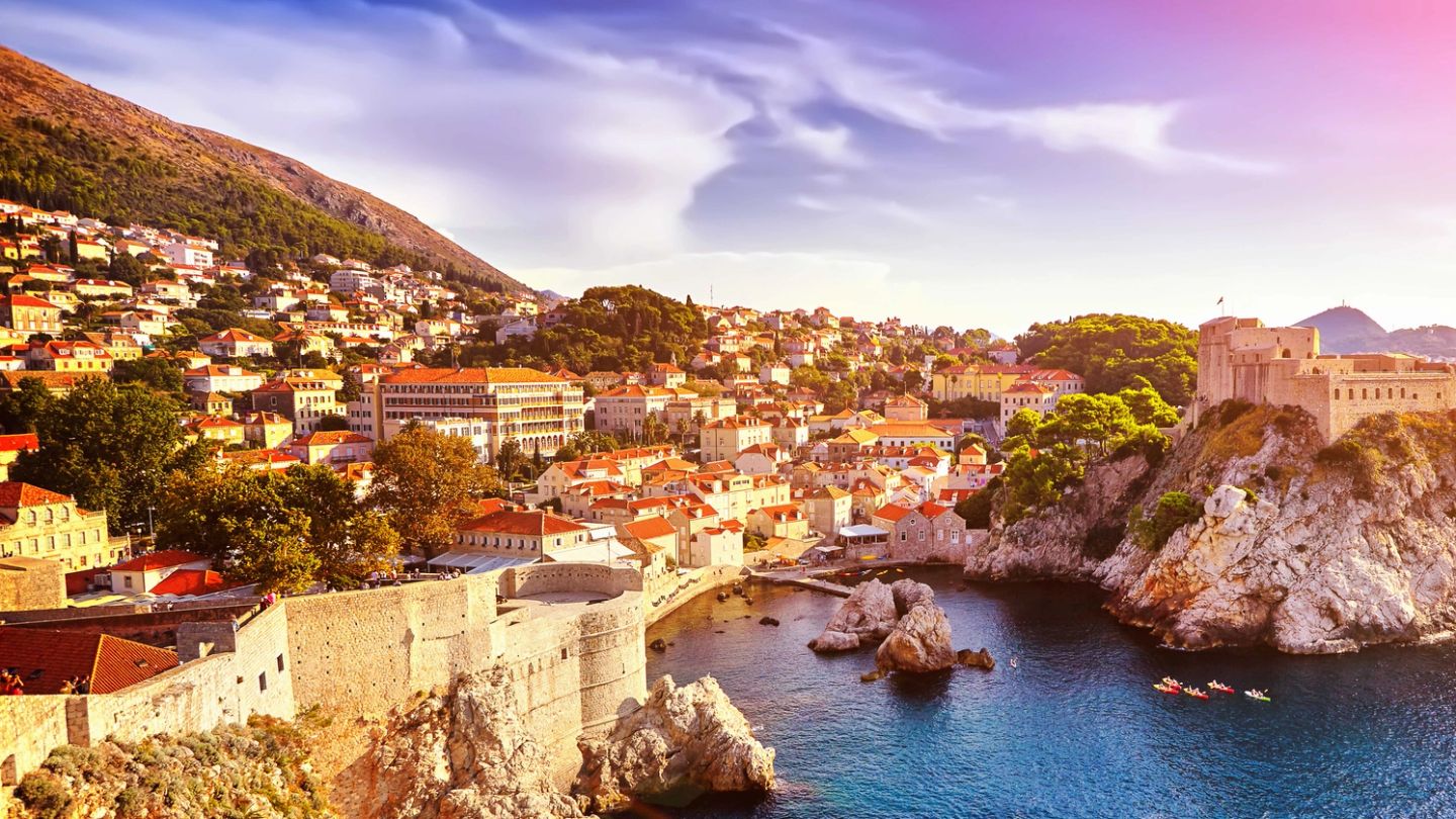 These are the best destinations for a city break with a beach