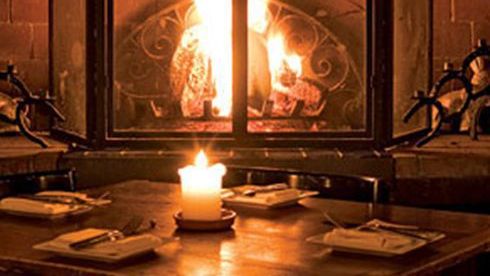 Guide: Building the perfect fire for a cold autumn day