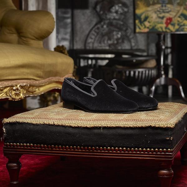 mens luxury slippers