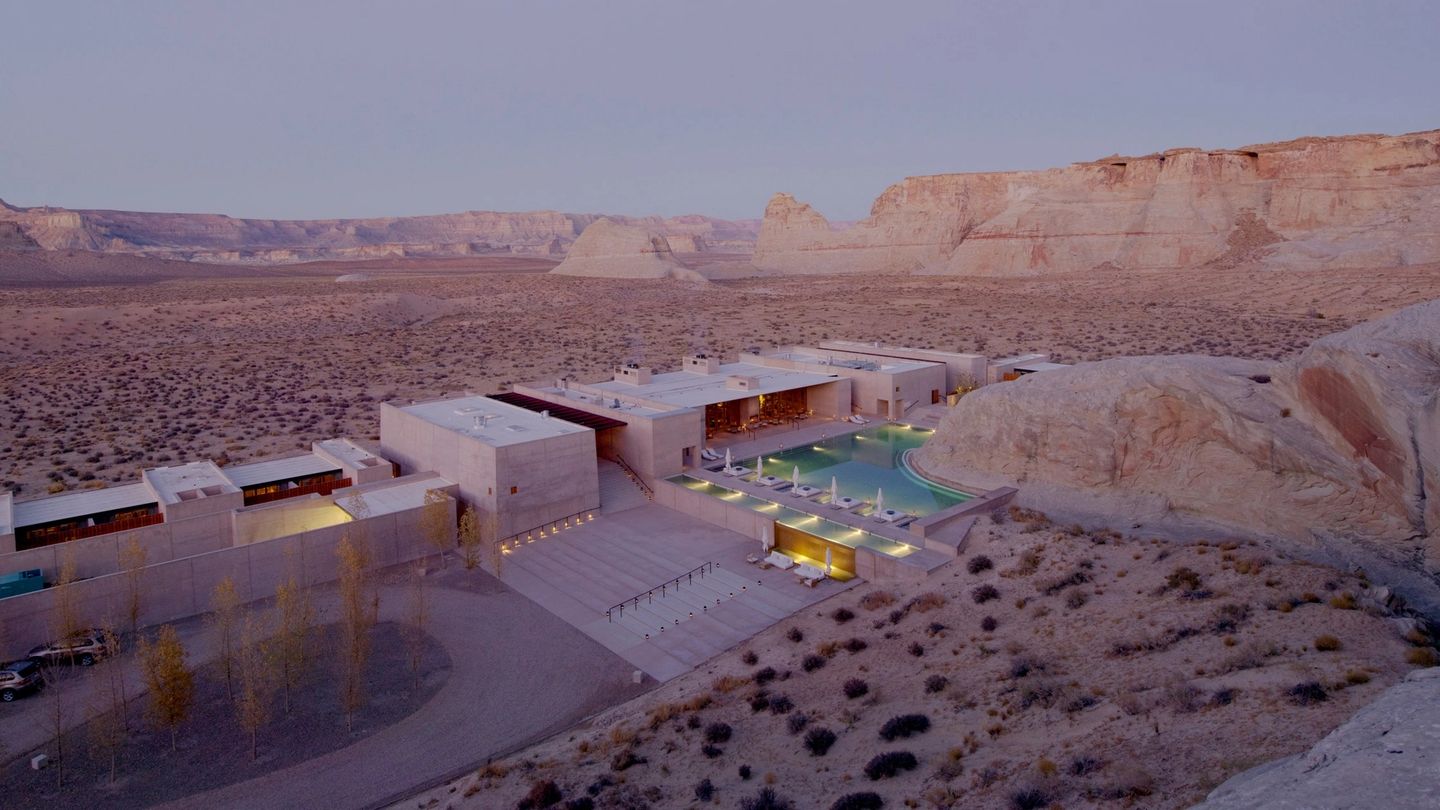 50 hotels every man should stay at before he dies