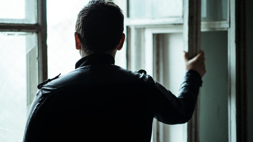 10 of the most effective cures for male depression
