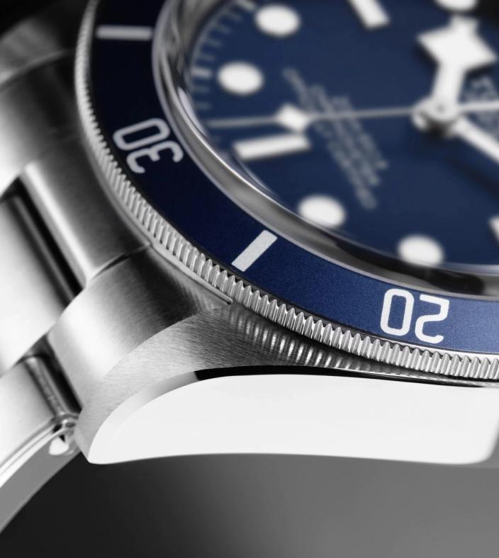 tudor black bay fifty-eight navy blue chronometer watch review gentlemans journal collection