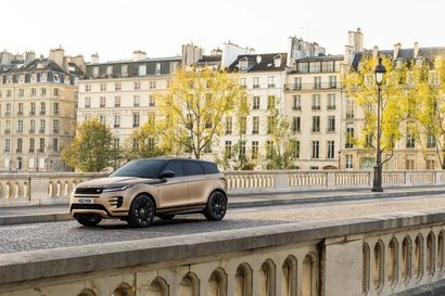 The new Range Rover Evoque maintains the model's compact-SUV crown