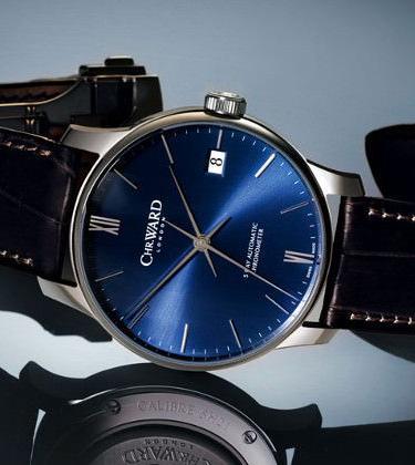 Christopher Ward C9 Harrison 5 Day Automatic