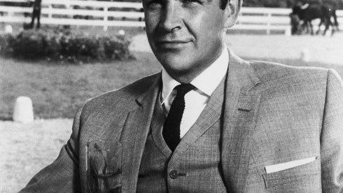Dress like Bond: Anthony Sinclair’s Conduit suit