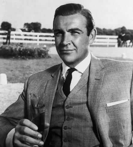 Dress like Bond: Anthony Sinclair’s Conduit suit