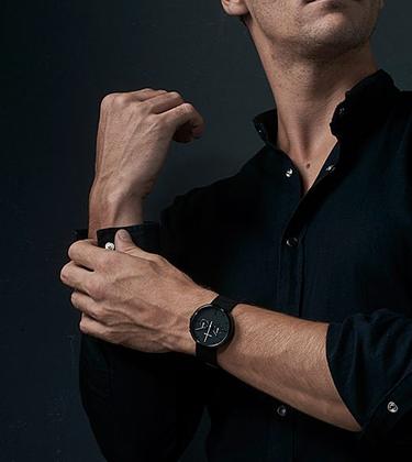 The Greyhours’ Carbon will never date