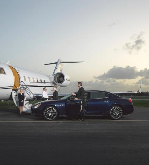 Wishlist: A JetSmarter membership, Paul Smith monogrammed wallet & more