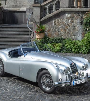 This 1956 Jaguar Roadster will give you a taste of ‘La Dolce Vita’