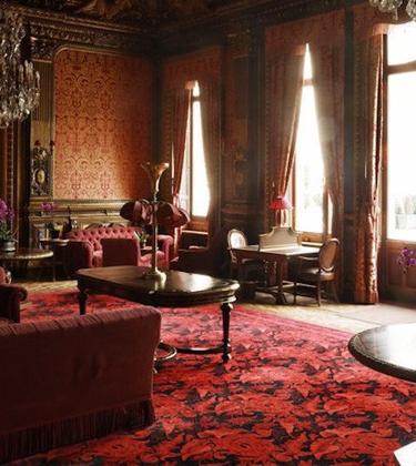 A gentleman’s guide to the Parisian members’ club