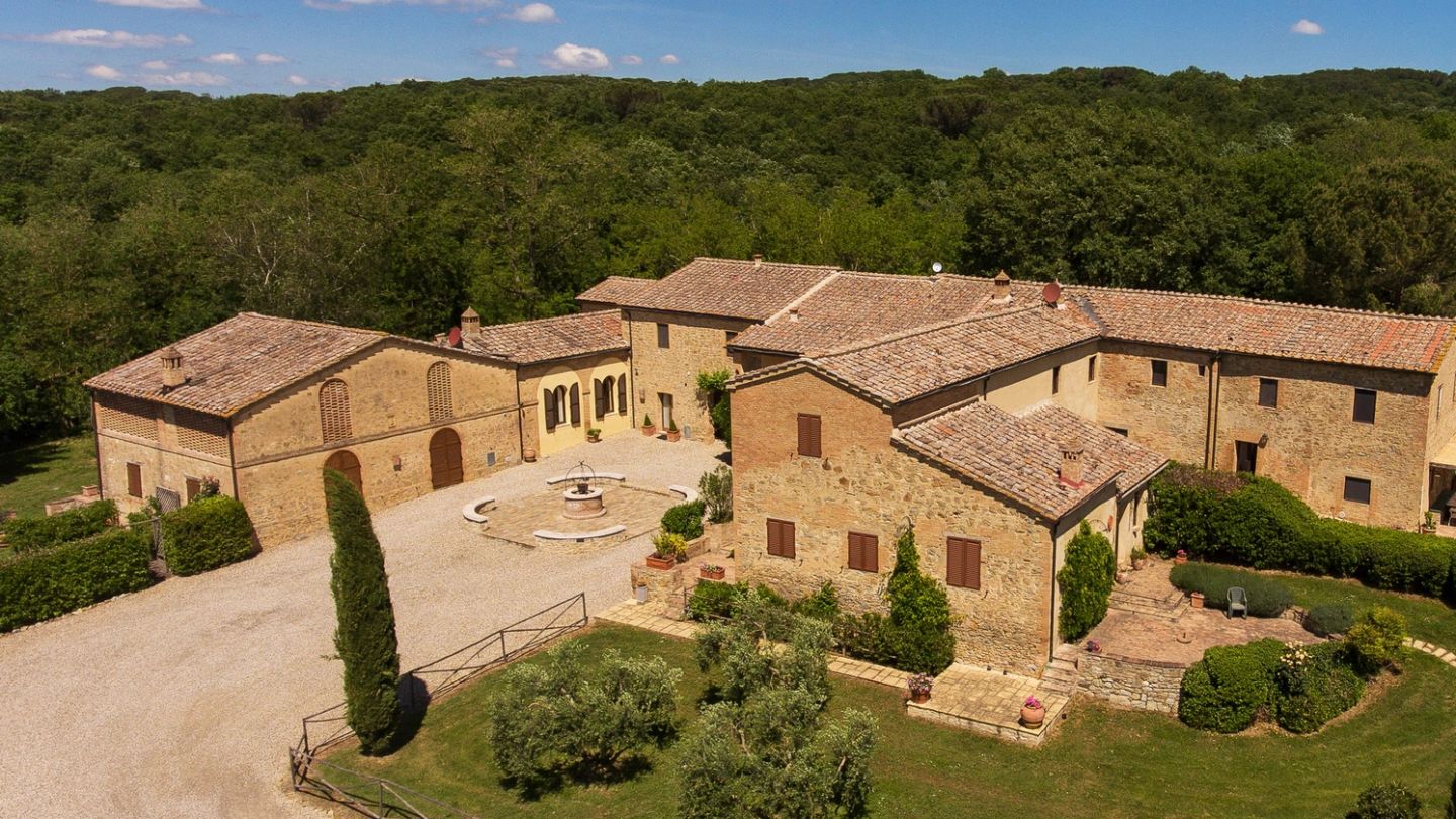 This rustic Tuscan farmhouse is your perfect summer home
