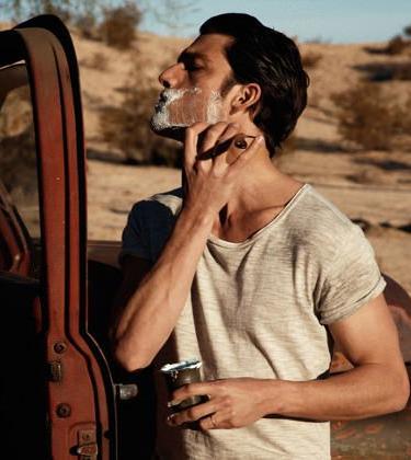 5 SHAVING MISTAKES NO MAN SHOULD MAKE