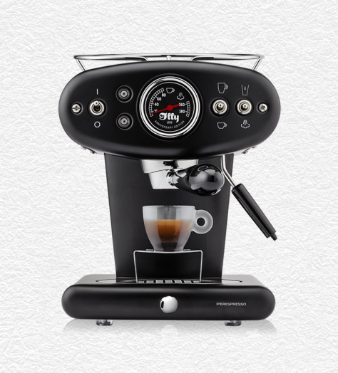 Editor's Picks: Breitling Navitimer GMT, Illy coffee machine and Superga sneakers