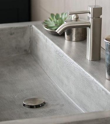 6 products every man should have in his bathroom cabinet