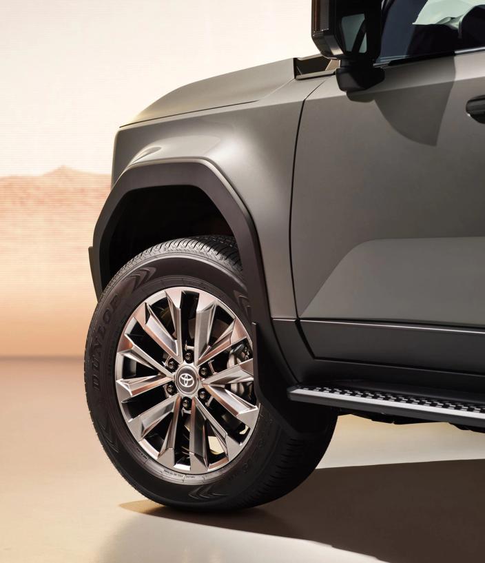 Toyota Land Cruiser wheel