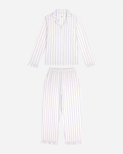 Pyjama-Set mit Rüschen und fliederfarbenen Streifen