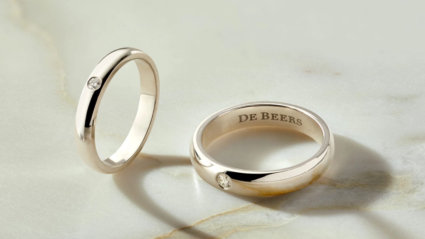 Band together – a guide to choosing wedding bands with De Beers