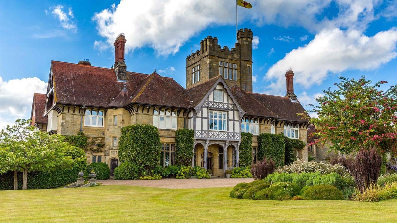 These are the 6 best British venues for a country wedding